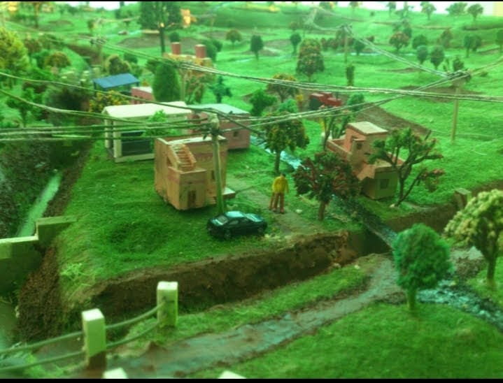 Adarshgav Hivarebajar
